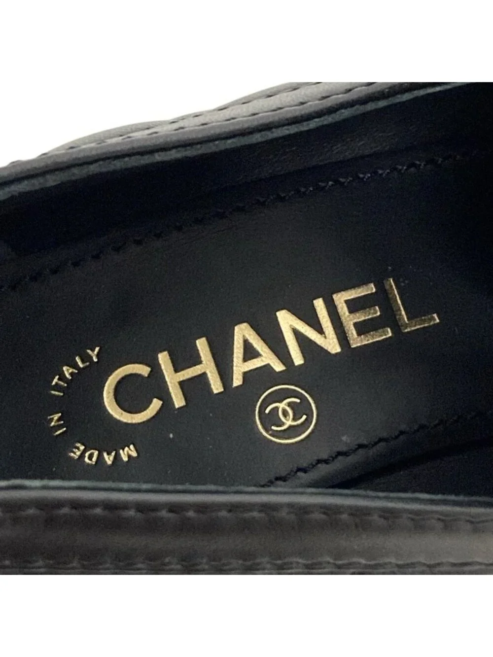 Chanel Loafers Quilted Black Heart Turnlock Gold Platforms